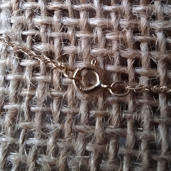 10k Solid Gold Chain With 10k Gold Heart Pendant With Diamonds - Picture 8 of 12